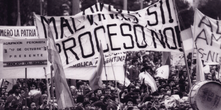 Argentina: Guerra de Malvinas y la caída de la Junta Militar genocida