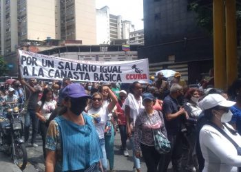 (vídeos) Venezuela: Masiva jornada de protesta del sector educativo en todo el país