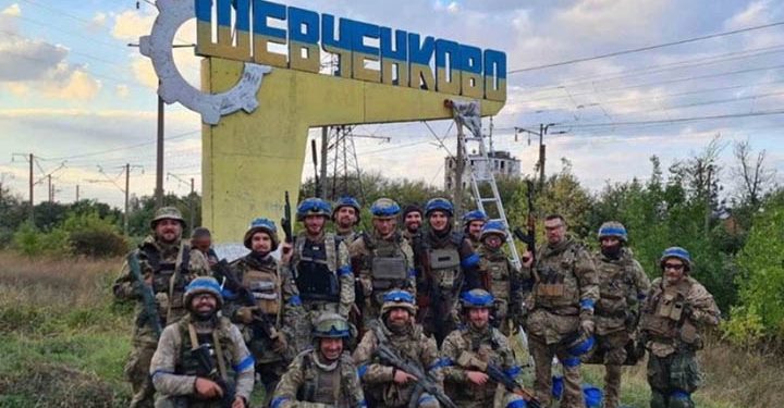 UKRAINIAN COUNTER OFFENSIVE PUTS PUTIN ON THE ROPES