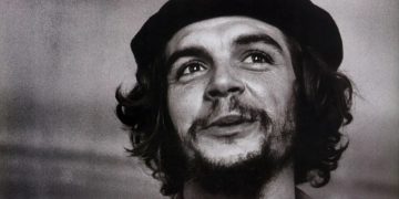 El asesinato del Che en Bolivia ¿Revolución socialista o caricatura de revolución?
