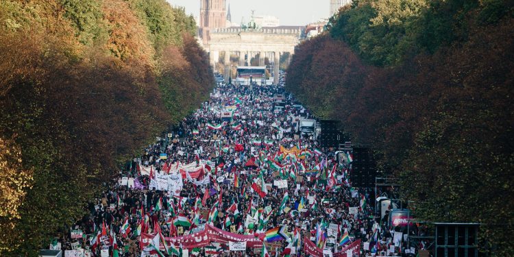 Solidaridad internacional con la rebelión de las mujeres y los pueblos de Irán
