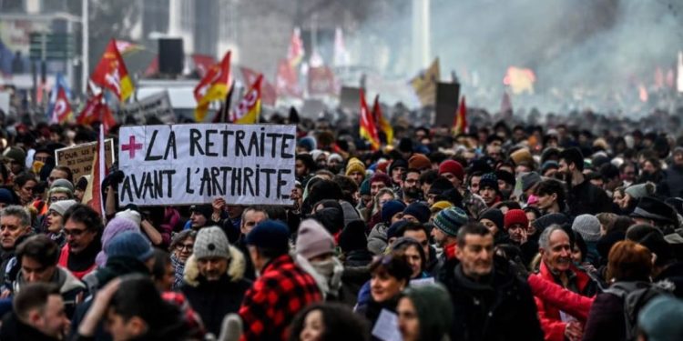Francia: nuevo paro general contra aumento edad jubilatoria