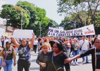 (vídeo) Venezuela: Masivas protestas docentes en todo el país