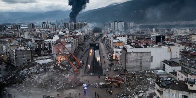 Turquía: ¡Todos los recursos deben ser puestos en las áreas del desastre!