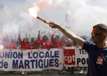 Francia: La rebelión obrera y popular continua