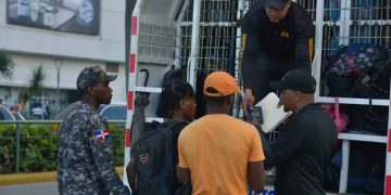 El gobierno estadounidense avala la violencia racista de Abinader