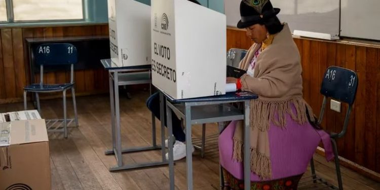 Ecuador: Elecciones anticipadas y la crisis continuada