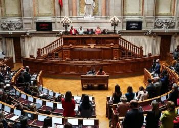 Portugal: Nuevo ciclo, viejos problemas: ¿qué alternativa?