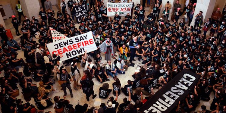 (vídeos) Crecen las protestas contra Israel en todo el mundo