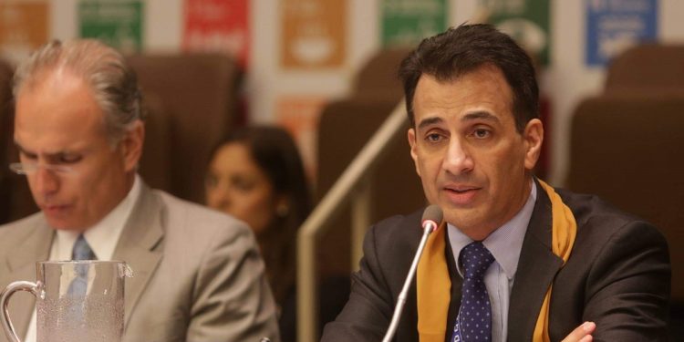 Renuncia alto funcionario de la ONU y llama a crear Estado único palestino, laico y democrático