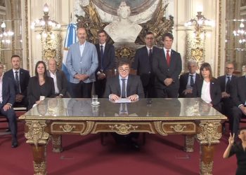 Argentina: Que la CGT y las CTA llamen al paro general. ¡Abajo el decretazo de Milei!