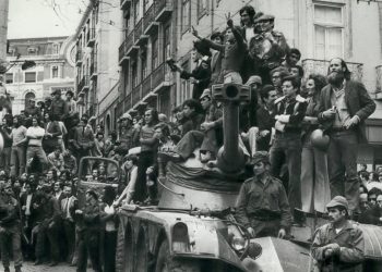 Portugal: Celebrar abril es luchar por una nueva revolución