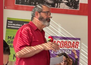 Memorias de la revolución de los claveles