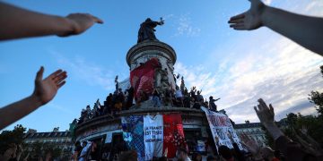 Elecciones en Francia: Contundente derrota de la ultraderecha de Marine Le Pen