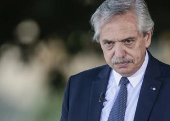 Argentina: Denuncian por violencia de género al expresidente Alberto Fernández