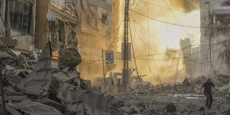 Extender el apoyo popular internacional a la resistencia palestina y del Líbano