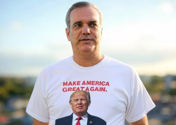 Inicia el segundo gobierno de Trump: Abinader celebra mientras la diáspora se prepara para lo peor