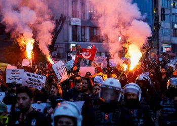 Turquía: Solidaridad mundial con la movilización ¡Libertad ya a los detenidos!