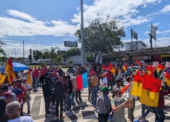 República Dominicana: A pesar de la represión policial y paramilitar, se realizó la marcha unitaria por los 60 años de la Revolución de Abril