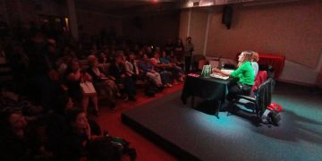 Argentina: Se presentó la reedición del libro «Mujeres trabajadoras y marxismo»