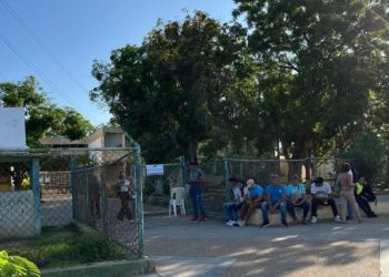 Venezuela: En medio de una gran abstención el gobierno ejecutó una nueva farsa electoral