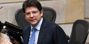 Colombia: ¡Contra los atentados y la violencia política!  ¡Por la movilización obrera y popular hacia el socialismo!