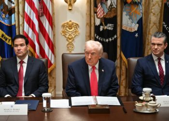 Não às novas ameaças de agressão militar de Trump contra a Venezuela e a Colômbia!