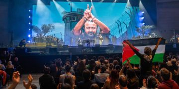 Barcelona: Enorme e impactante acto por Palestina