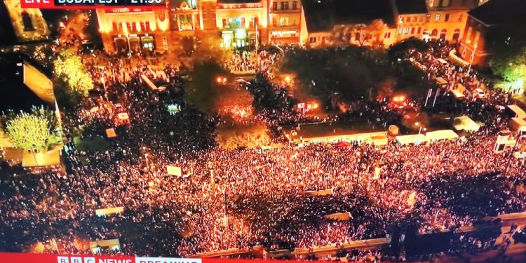 Hungría: ¡Perdió el facho Orbán!