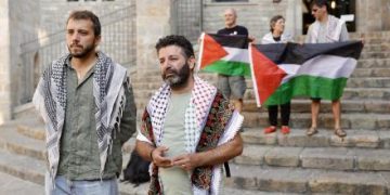Adalah: Activistas de la Flotilla secuestrados sufren violencia e interrogatorios ilegales bajo custodia israelí