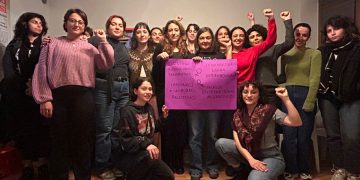 Encuentro en Estambul de la agrupación Solidaridad de Mujeres, con Mónica Schlotthauer