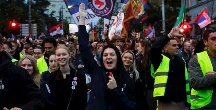 En Serbia, la movilización derrotó a Vučić